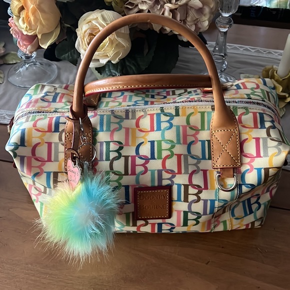 Rare Dooney Bourke Vintage Classic Monogram Satchel Handbag Cream & Multicolor